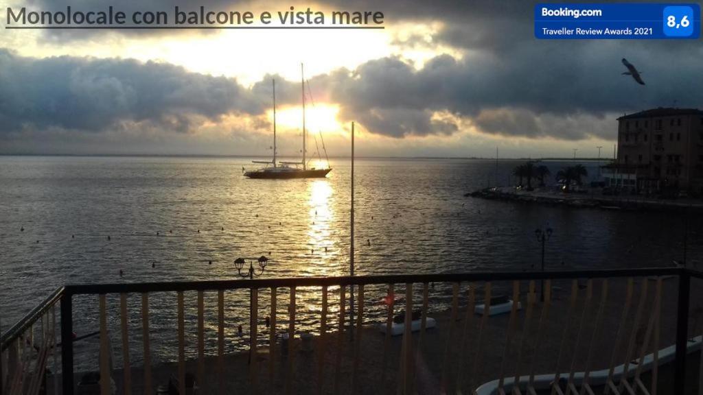 Ampio Monolocale Con Balcone Fronte Mare Villa Porto Santo Stefano  Exterior foto