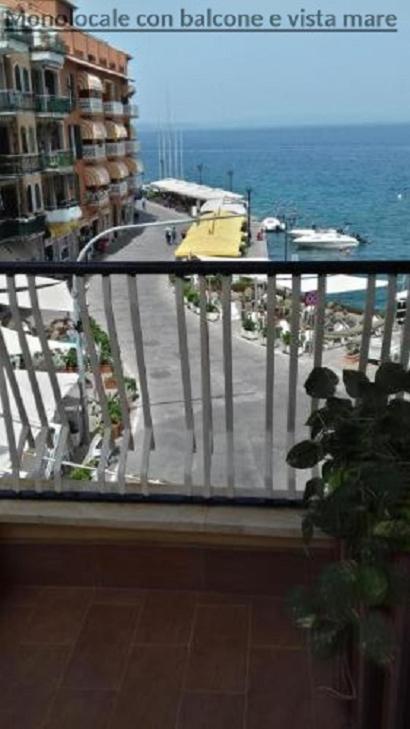 Ampio Monolocale Con Balcone Fronte Mare Villa Porto Santo Stefano  Exterior foto